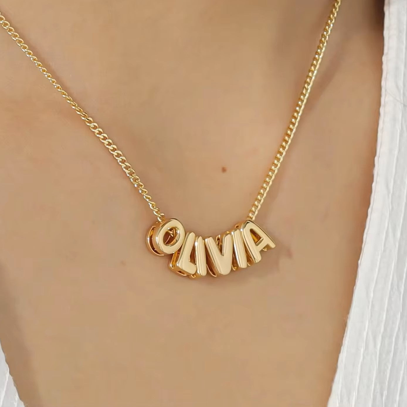 Gepersonaliseerde Bubble Naamketting voor Mama