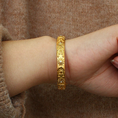 Gouden Bloemen Gravure Armband Dames