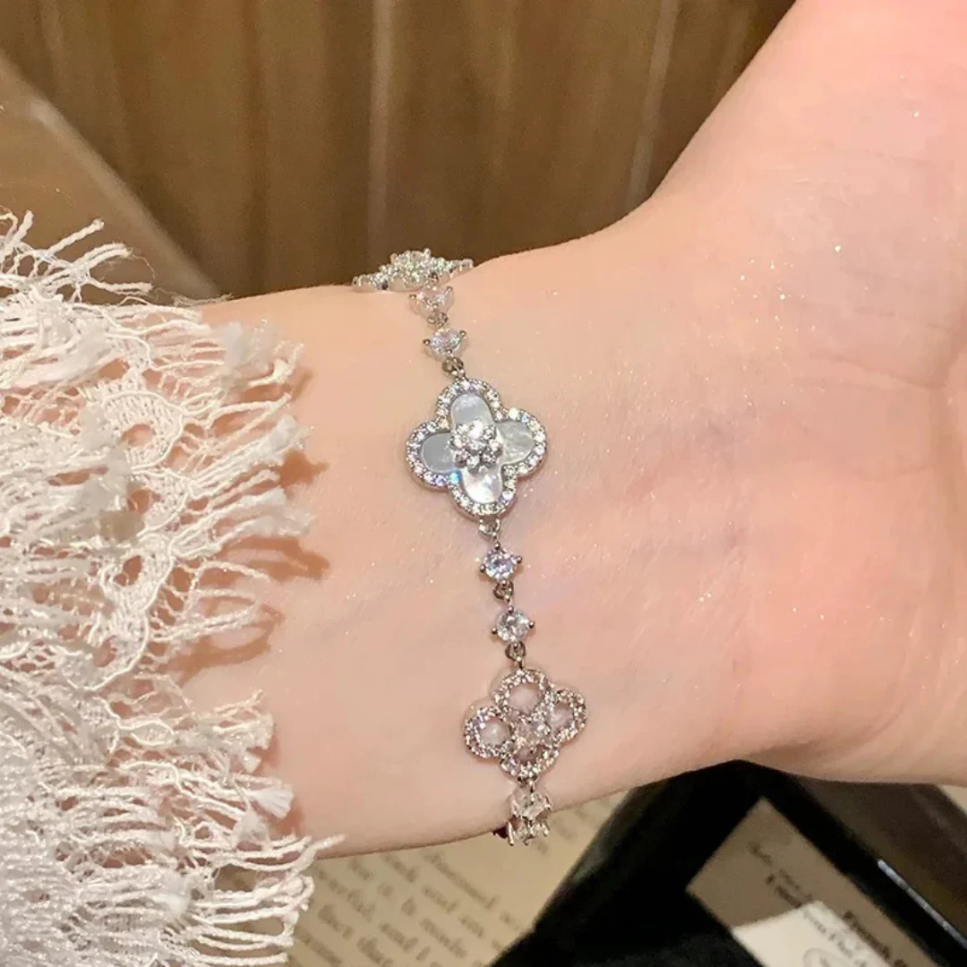 Fleur de Chance Armband
