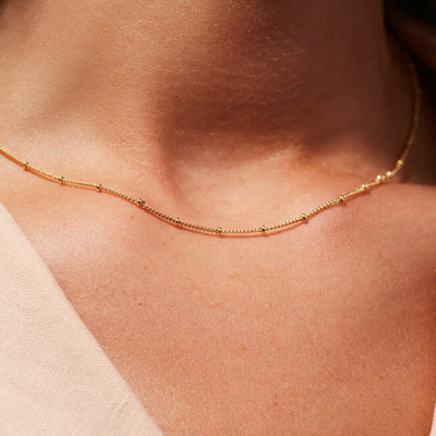 Fijne Gouden Tussenkraal Ketting Dames