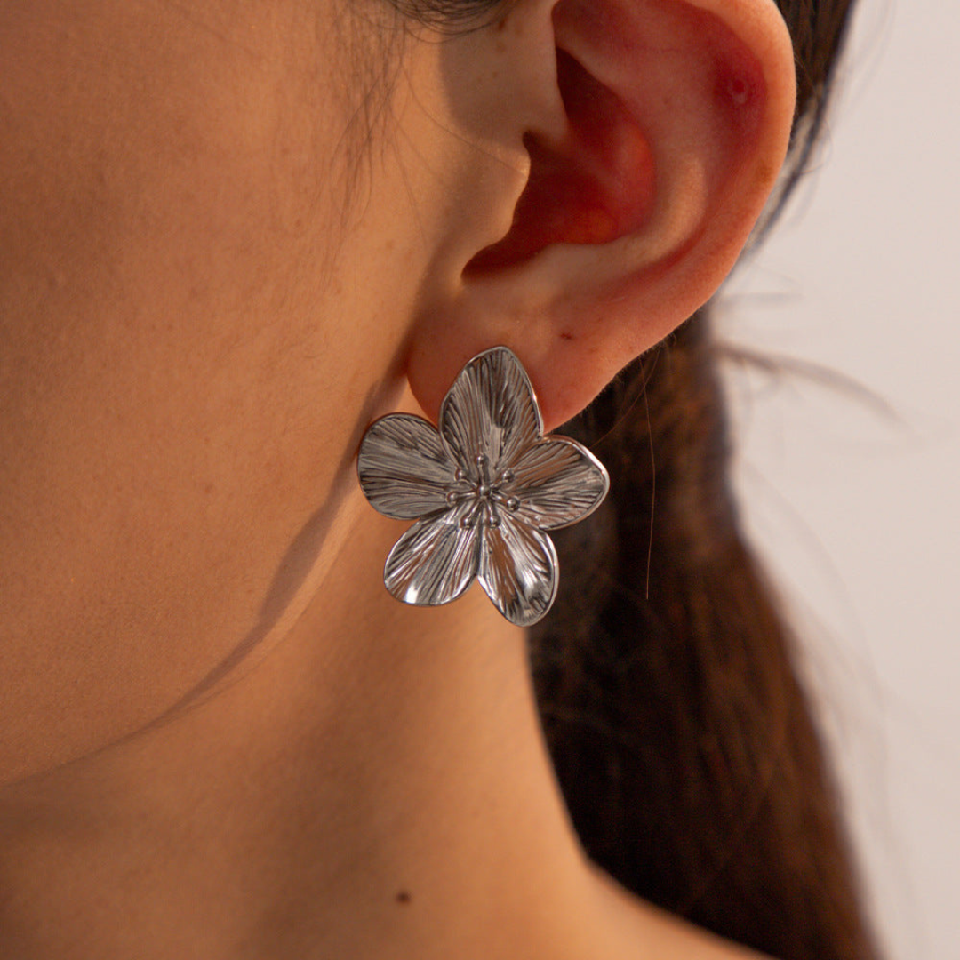 Gouden Sakura Bloem Studs Dames