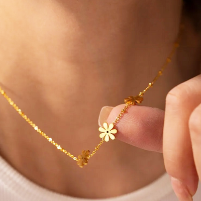 Gouden Drie Bloemen Ketting Dames