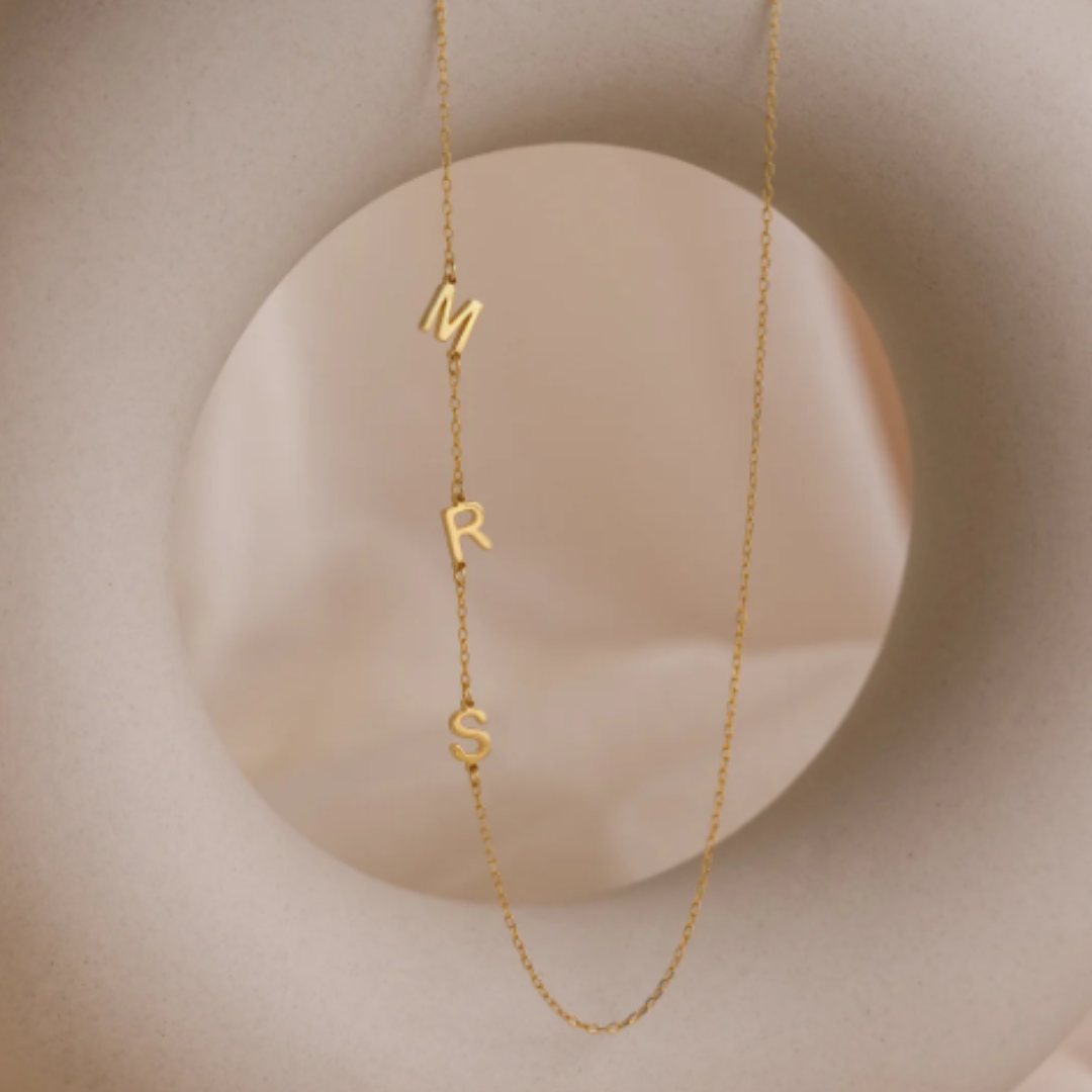 Dames Ketting Met Initiaal Zijwaarts