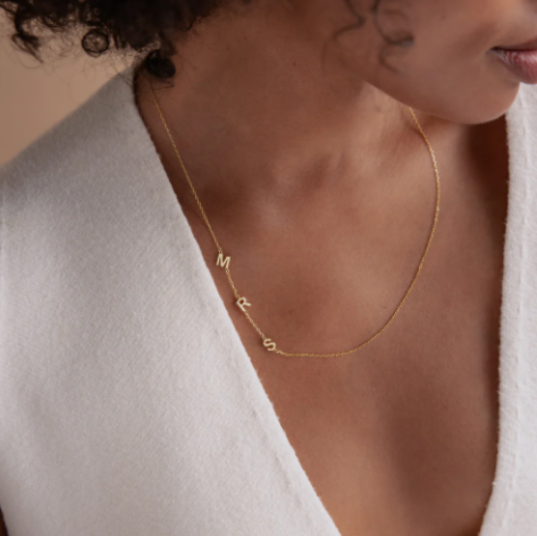 Dames Ketting Met Initiaal Zijwaarts