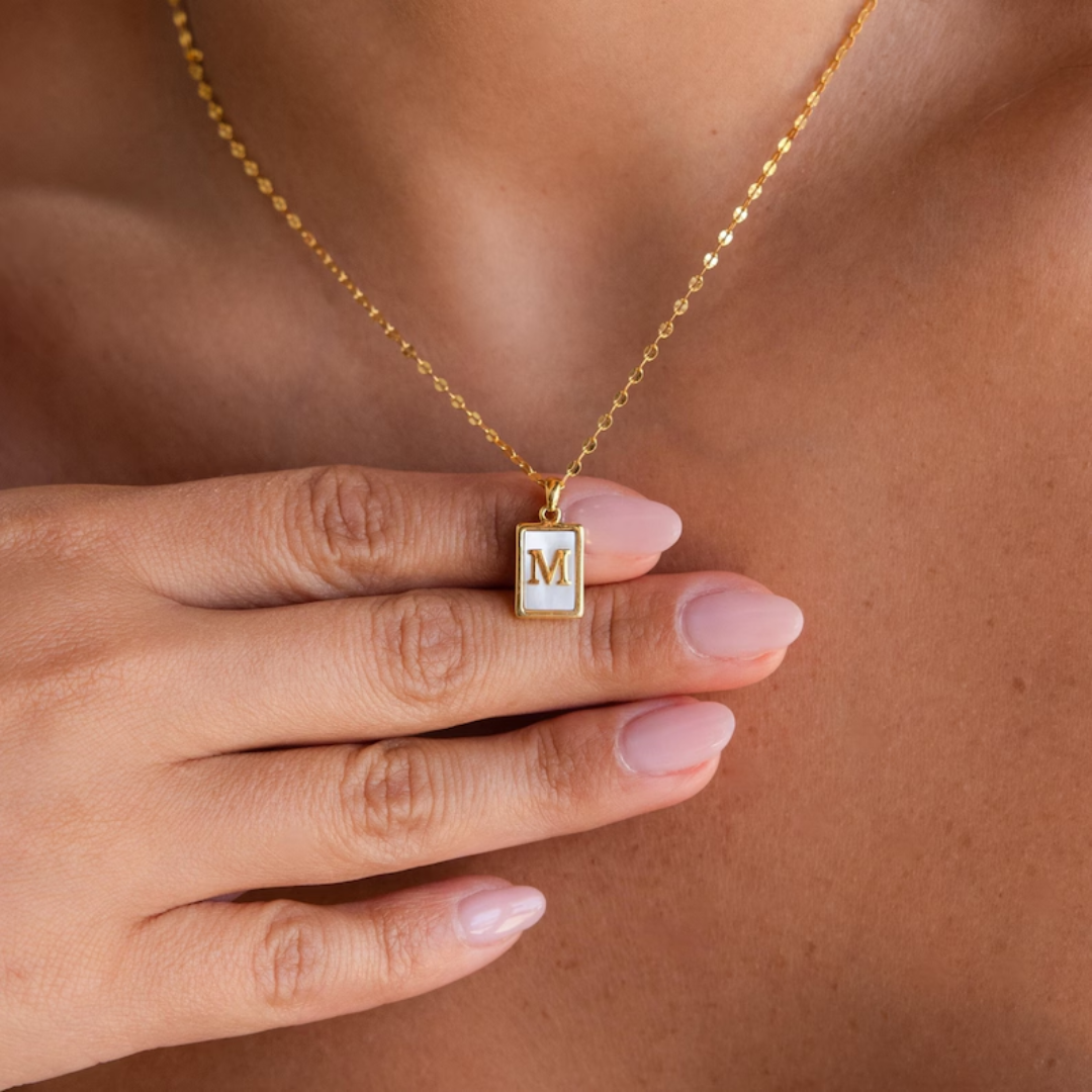 Dames Gepersonaliseerde Wit & Goud Initiaal Ketting