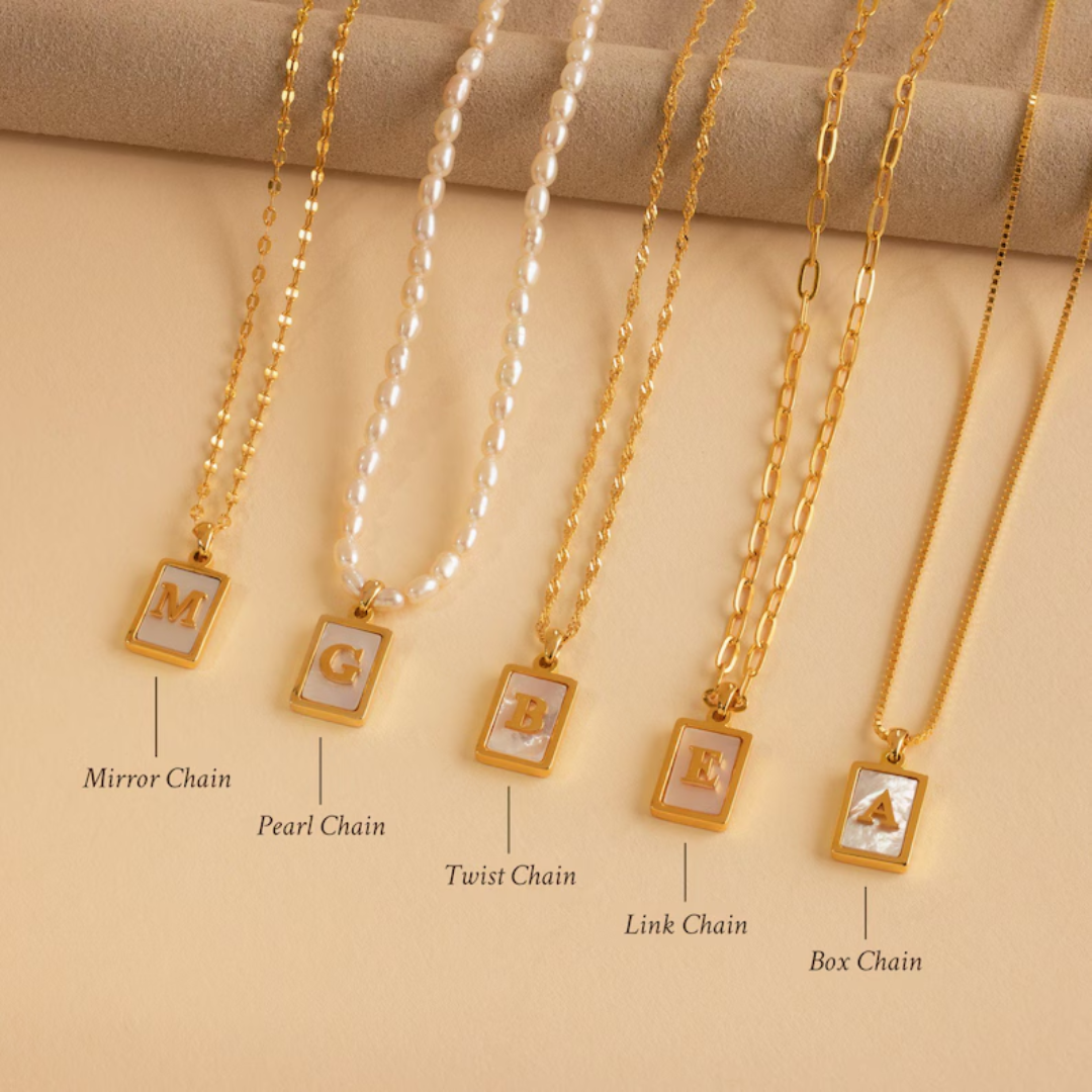 Dames Gepersonaliseerde Wit & Goud Initiaal Ketting