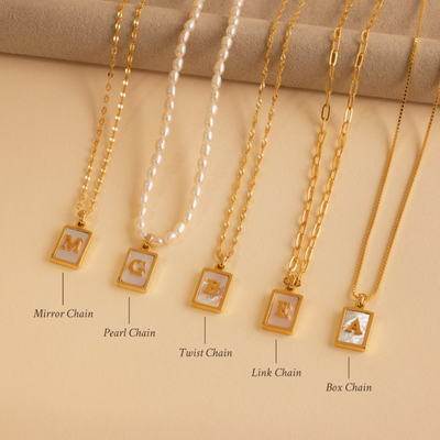 Dames Gepersonaliseerde Wit & Goud Initiaal Ketting