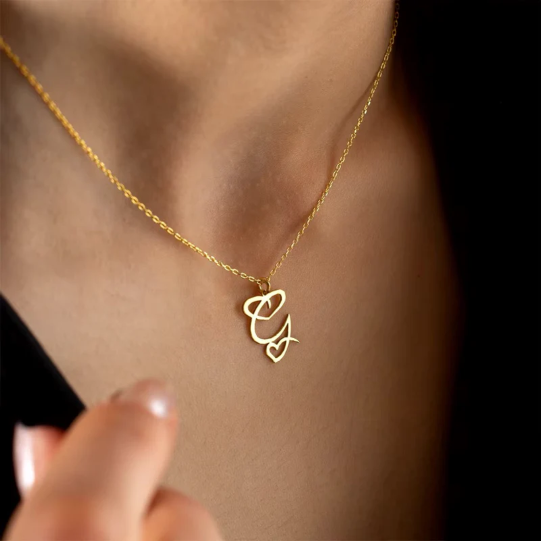 Dames Gepersonaliseerde Hart Initiaal Ketting